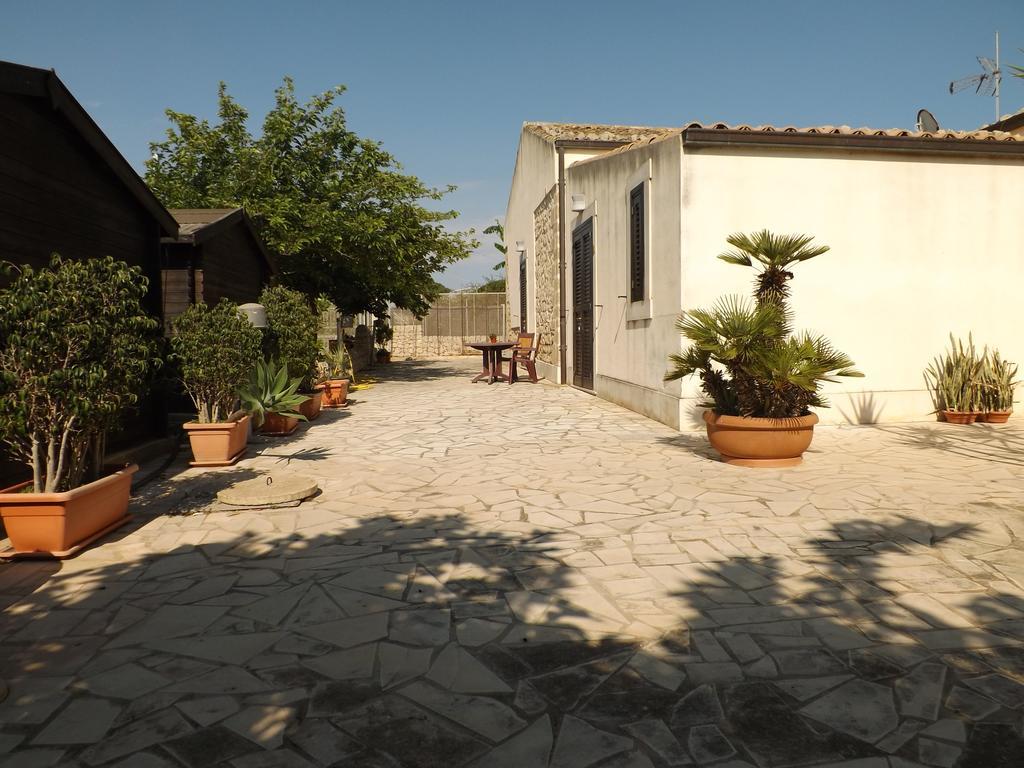 Lebaronie Villa Scicli Exteriör bild